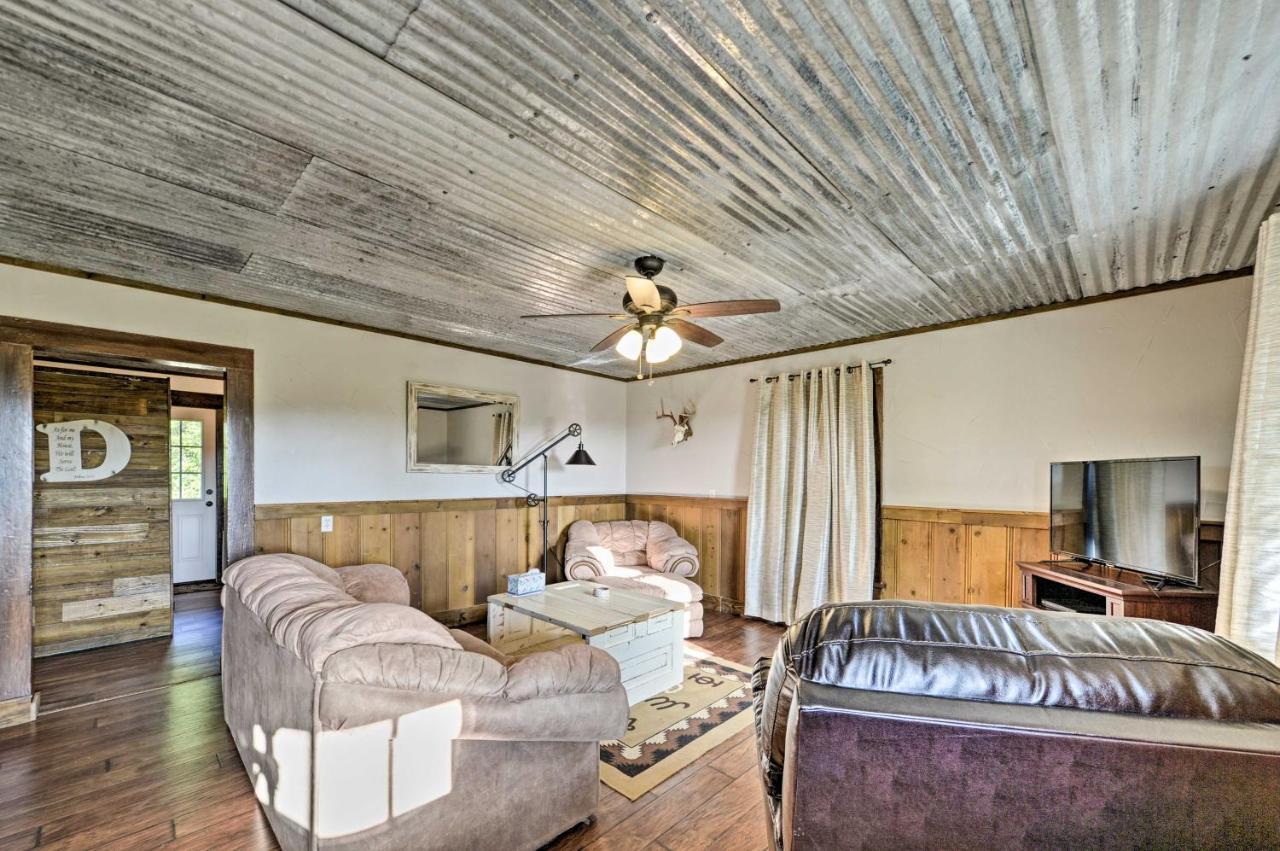 House On Cattle Farm Central To Temple And Waco Lorena Екстериор снимка